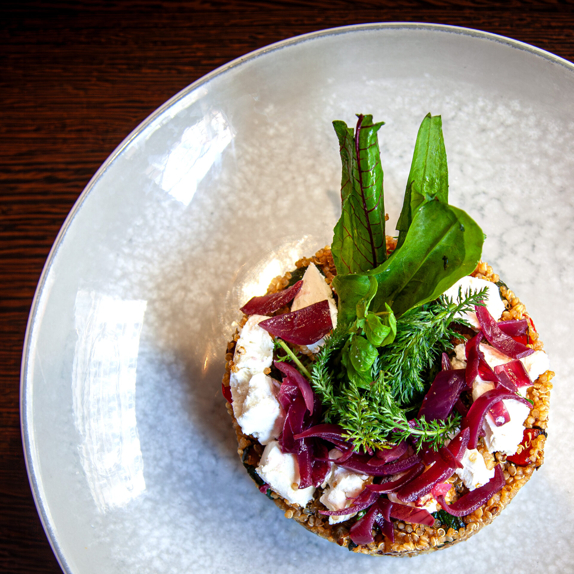 QUINOA SALAT - gegrilltes Gemüse I Pflücksalat I Ziegenkäse